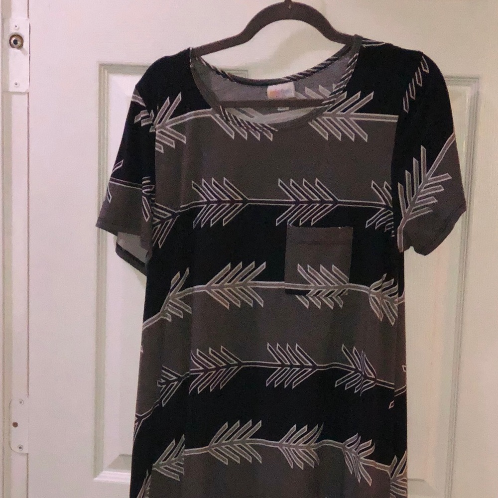 Size Large Carly